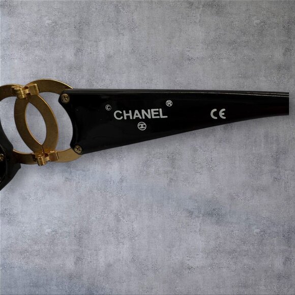 Chanel Black Sunglasses - Picture 3 of 5